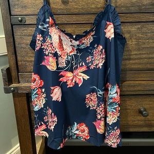 Women’s navy blue racerback tank size XL